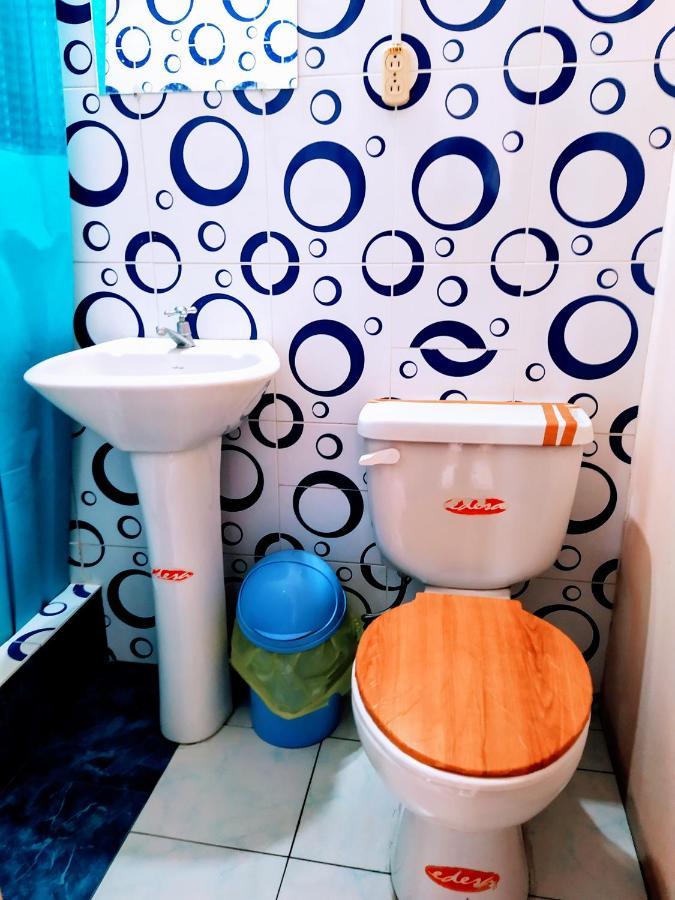 Hostal Latitud Ecuem Quito Exteriér fotografie