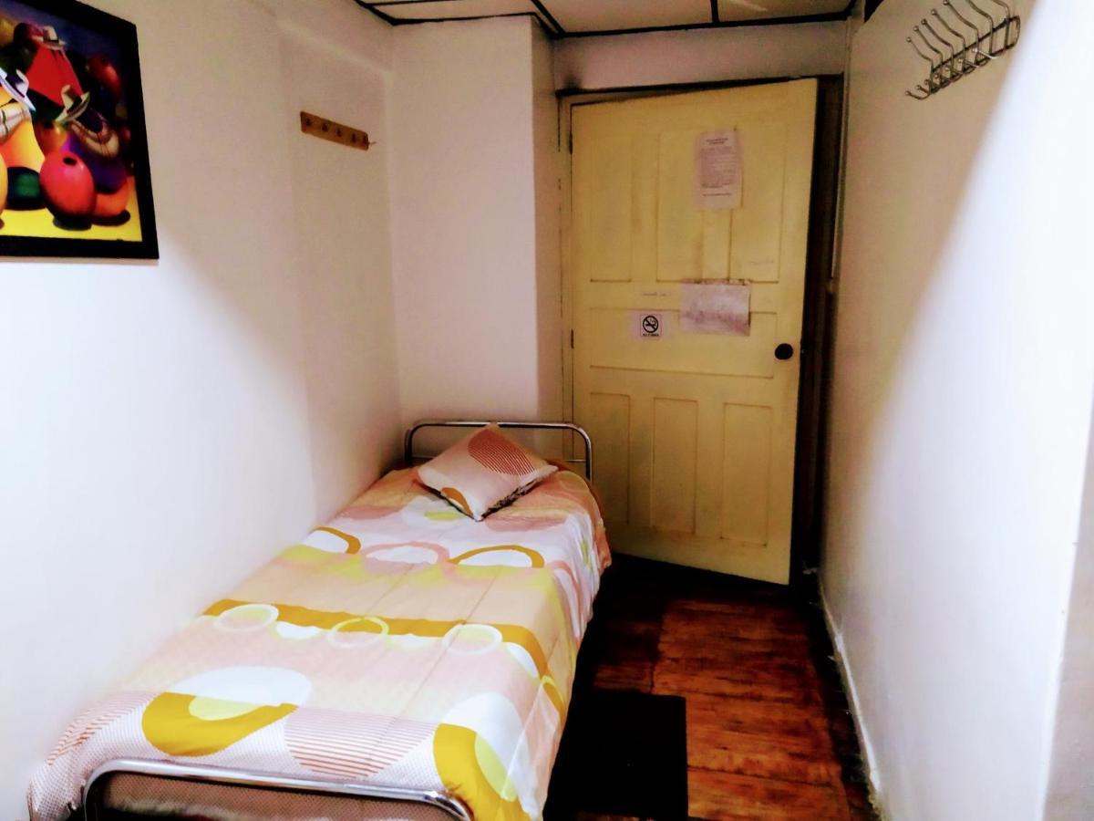 Hostal Latitud Ecuem Quito Exteriér fotografie