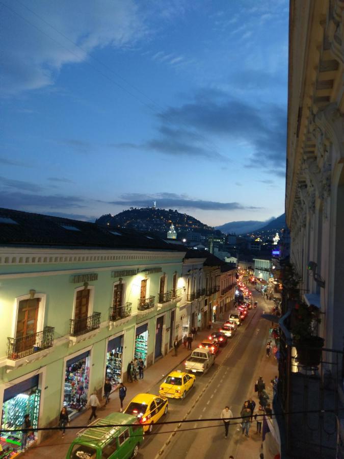 Hostal Latitud Ecuem Quito Exteriér fotografie