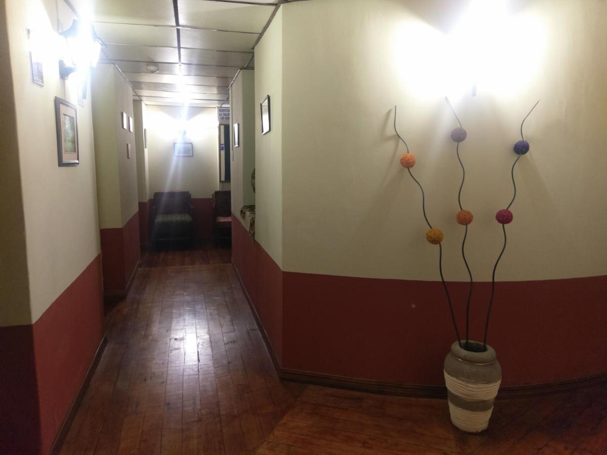 Hostal Latitud Ecuem Quito Exteriér fotografie